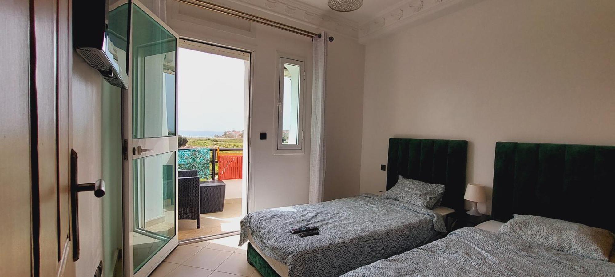 Appartement Avec Piscines, Vue Sur Mer Et Acces A La Plage A Achakar Hill, Tanger. Esterno foto